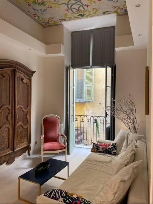 Luxury Apartment In The Heart Of Old Town Nice. Kültér fotó