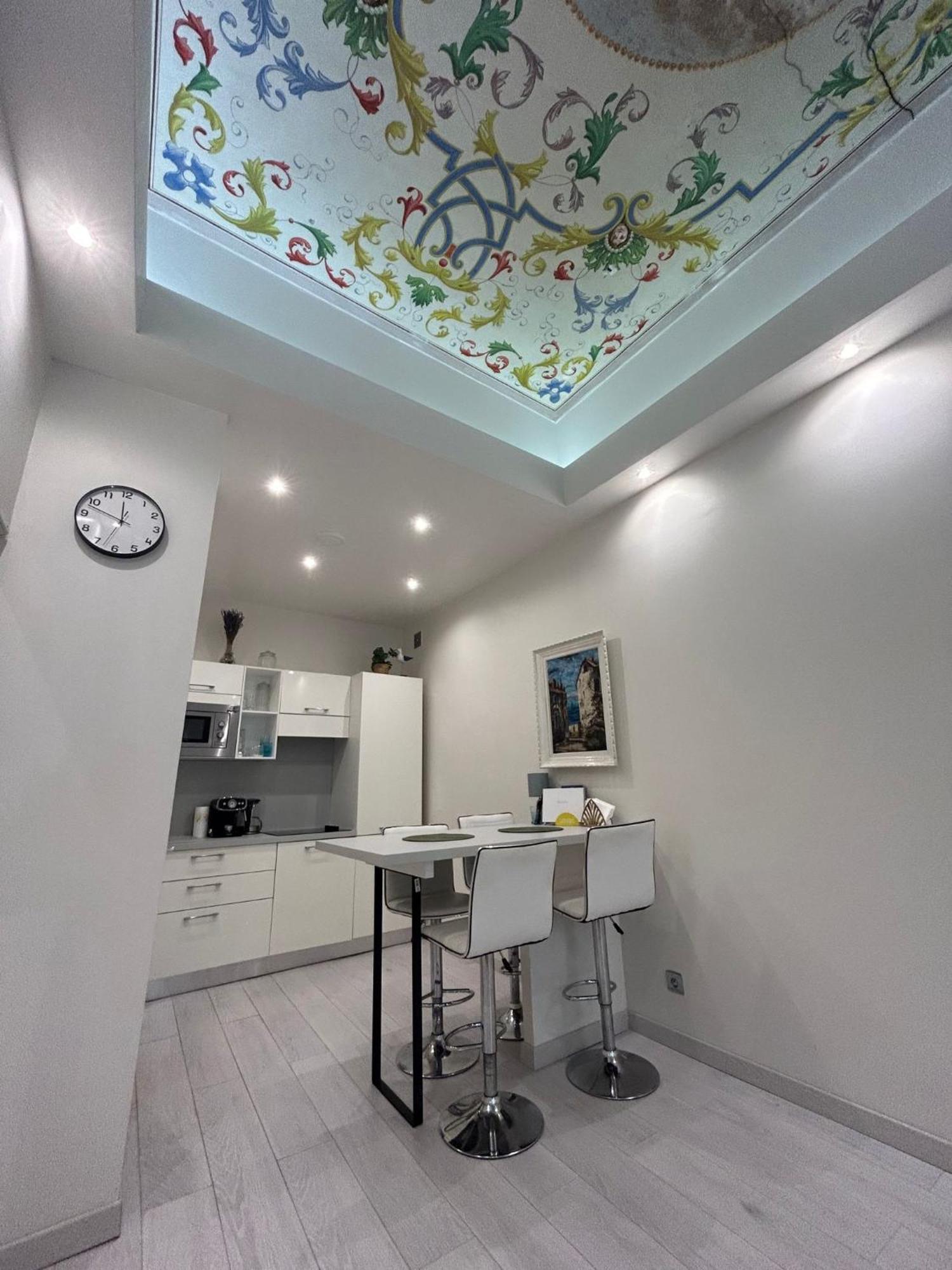 Luxury Apartment In The Heart Of Old Town Nice. Kültér fotó